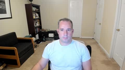 Snapshot of hotmale4u692000 chatting on 12.19.24 hotmale4u692000 online show from 12.19.24