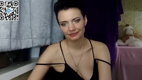 hotmamaqueen234 online show from 03.29.26