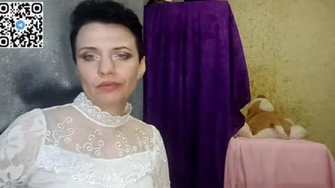 hotmamaqueen234 online show from 04.05.26