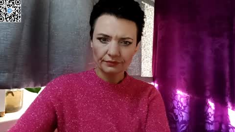 hotmamaqueen234 online show from 04.15.26