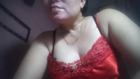 Snapshot of hotmatureladyxxx chatting on 01.08.26 hotmatureladyxxx online show from 01.08.26