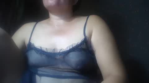 Snapshot of hotmatureladyxxx chatting on 02.25.26 hotmatureladyxxx online show from 02.25.26