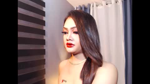 Snapshot of hotmistressmorgana chatting on 12.13.24 morgana online show from 12.13.24