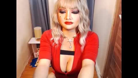 Snapshot of hotmistressmorgana chatting on 02.09.25 morgana online show from 02.09.25