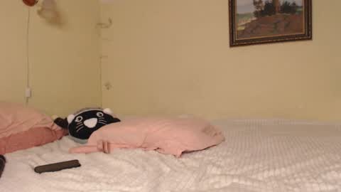 Snapshot of hotmp4 chatting on 12.16.24 hotmp4 online show from 12.16.24