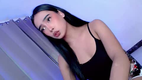 Snapshot of hotnaughty_beatrice chatting on 10.08.25 HOT BEATRICE online show from 10.08.25