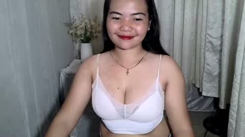Snapshot of hotness_joy chatting on 06.14.26 hotness_joy online show from 06.14.26