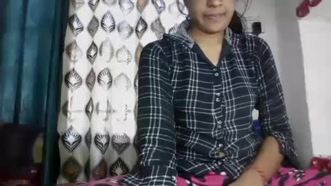 lola online show from 12.08.24