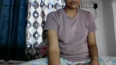 lola online show from 09.14.25