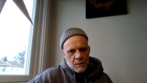 Snapshot of hototo2 chatting on 12.15.25 hototo2 online show from 12.15.25