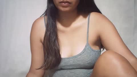 hotpink4u04 online show from 10.24.25