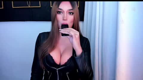 STELLA online show from 04.07.26