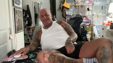 Snapshot of hotstuff775616 chatting on 10.25.25 hotstuff775616 online show from 10.25.25