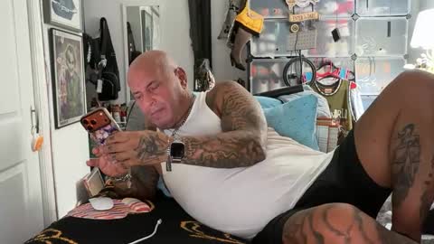 Snapshot of hotstuff775616 chatting on 11.01.25 hotstuff775616 online show from 11.01.25