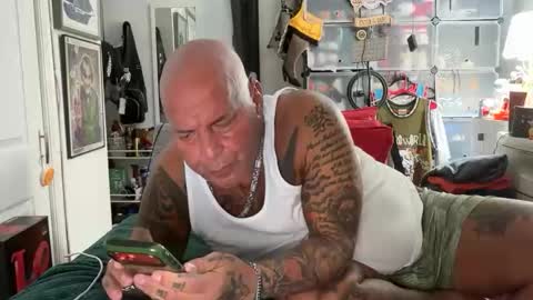 Snapshot of hotstuff775616 chatting on 11.10.25 hotstuff775616 online show from 11.10.25