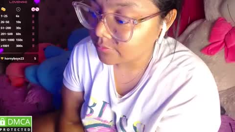 Snapshot of hotsweet2025 chatting on 09.27.25 lanna online show from 09.27.25
