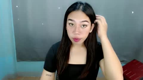 Snapshot of hott_cumforyou chatting on 02.16.25 jelaigrande  online show from 02.16.25
