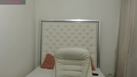 Eryka online show from 01.12.25