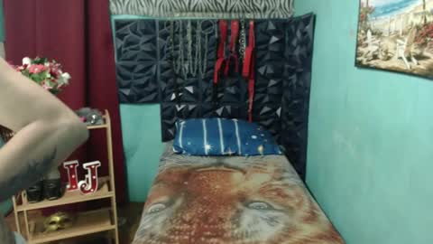 hottasianme online show from 01.08.25