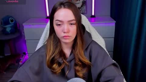 hello Im Eva online show from 03.26.26