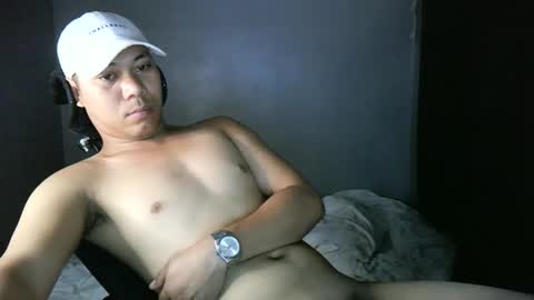 Snapshot of hottie_kyle69 chatting on 03.27.26 hottie_kyle69 online show from 03.27.26