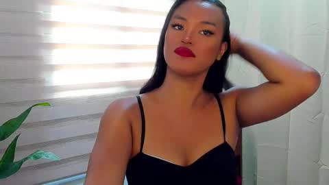 Maxine online show from 09.22.25