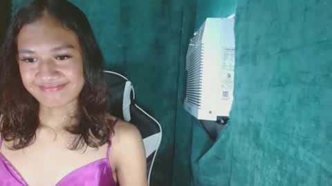 hottiest_luna online show from 05.17.26