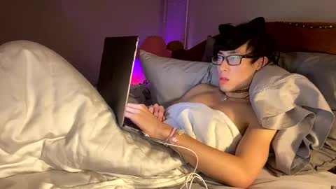 hottiewithabody101 online show from 06.08.26