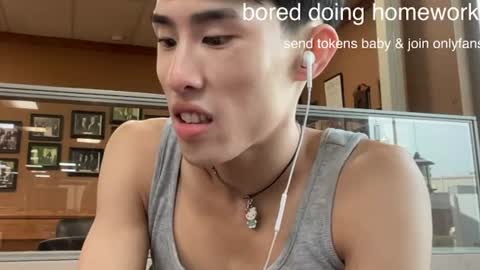 hottiewithabody101 online show from 06.25.26