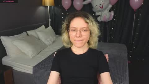 Kori online show from 04.10.26