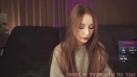 Snapshot of hottpeachh chatting on 11.15.25 hottpeachh online show from 11.15.25