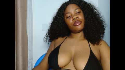 Snapshot of hotty_lora889 chatting on 09.12.25 hotty_lora889 online show from 09.12.25