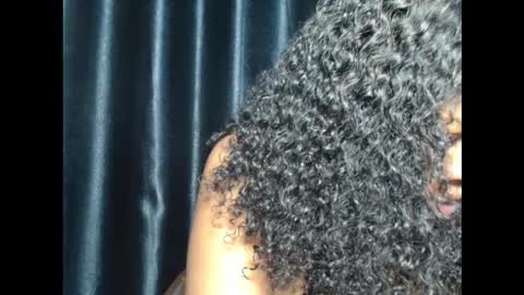 hotty_lora889 online show from 11.11.25