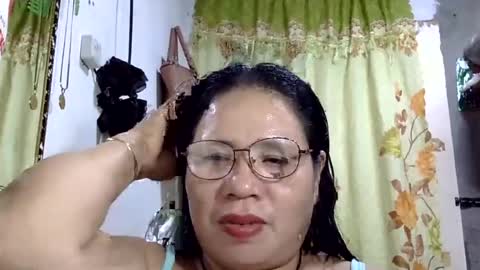 Snapshot of hottycrissy4u chatting on 07.11.26 hottycrissy4u online show from 07.11.26