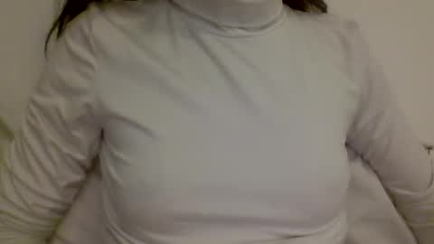 Snapshot of hotwinterxx chatting on 12.19.24 Hotwixx online show from 12.19.24