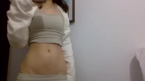 Snapshot of hotwinterxx chatting on 01.11.25 Hotwixx online show from 01.11.25