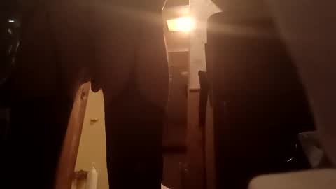 Snapshot of houndmefromhell chatting on 02.17.25 houndmefromhell online show from 02.17.25