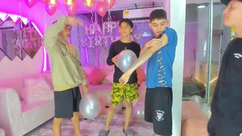 Snapshot of houseofwarrios chatting on 11.07.25 we are Harry Jersi pablo and our mod talco online show from 11.07.25