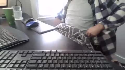 Snapshot of hoverday chatting on 02.03.26 hoverday online show from 02.03.26