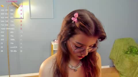 Diane online show from 09.18.25