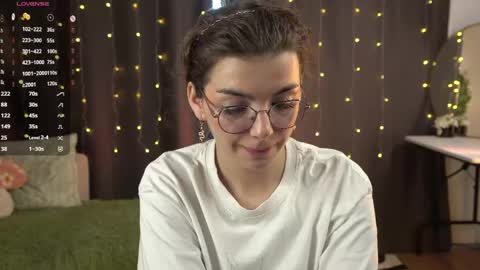 Snapshot of huba_booba chatting on 05.20.26 Diane online show from 05.20.26