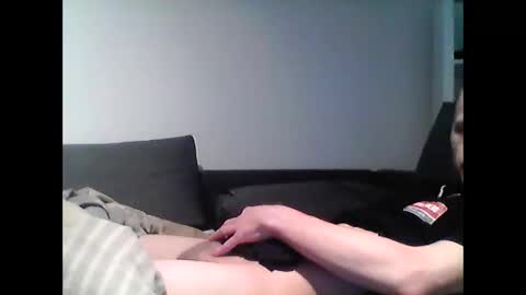Snapshot of hubikush22 chatting on 12.18.24 hubikush22 online show from 12.18.24
