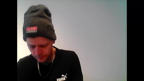 Snapshot of hubikush22 chatting on 02.02.25 hubikush22 online show from 02.02.25
