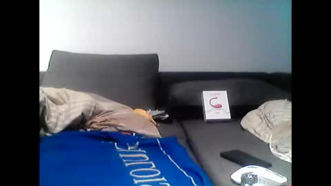 Snapshot of hubikush22 chatting on 02.24.25 hubikush22 online show from 02.24.25
