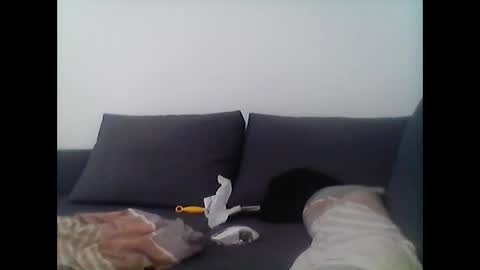 Snapshot of hubikush22 chatting on 09.19.25 hubikush22 online show from 09.19.25