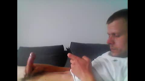Snapshot of hubikush22 chatting on 09.29.25 hubikush22 online show from 09.29.25