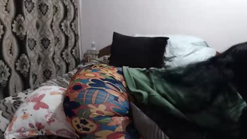 Snapshot of hugeassdevil chatting on 02.23.26 hugeassdevil online show from 02.23.26