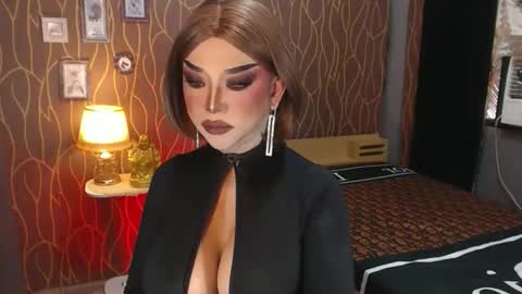 Christine online show from 01.09.26