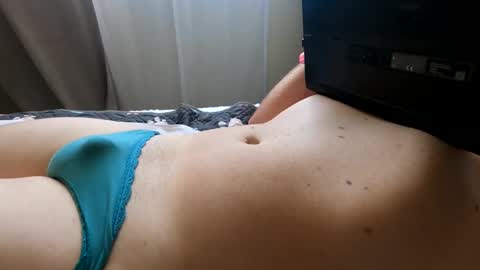 HugeCumshots online show from 09.29.25