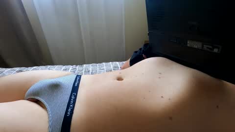 HugeCumshots online show from 10.09.25